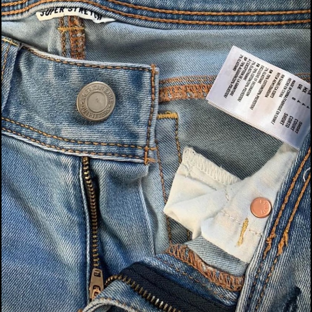 american eagle size 4  bootcut jeans brand new